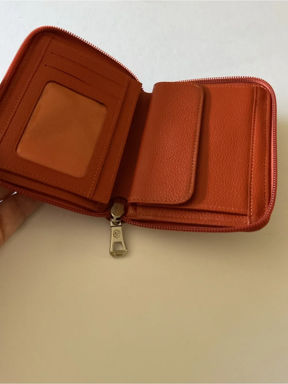 LONGCHAMP PEBBLED LEATHER BIFOLD ZIP AROUND WALLET WITH ID WINDOW AMBER NWOT
